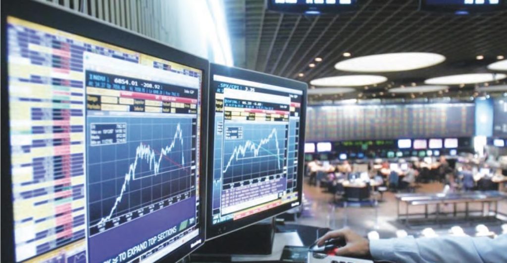 Los bonos argentinos caen 4% y el S&P Merval opera con ligeras alzas